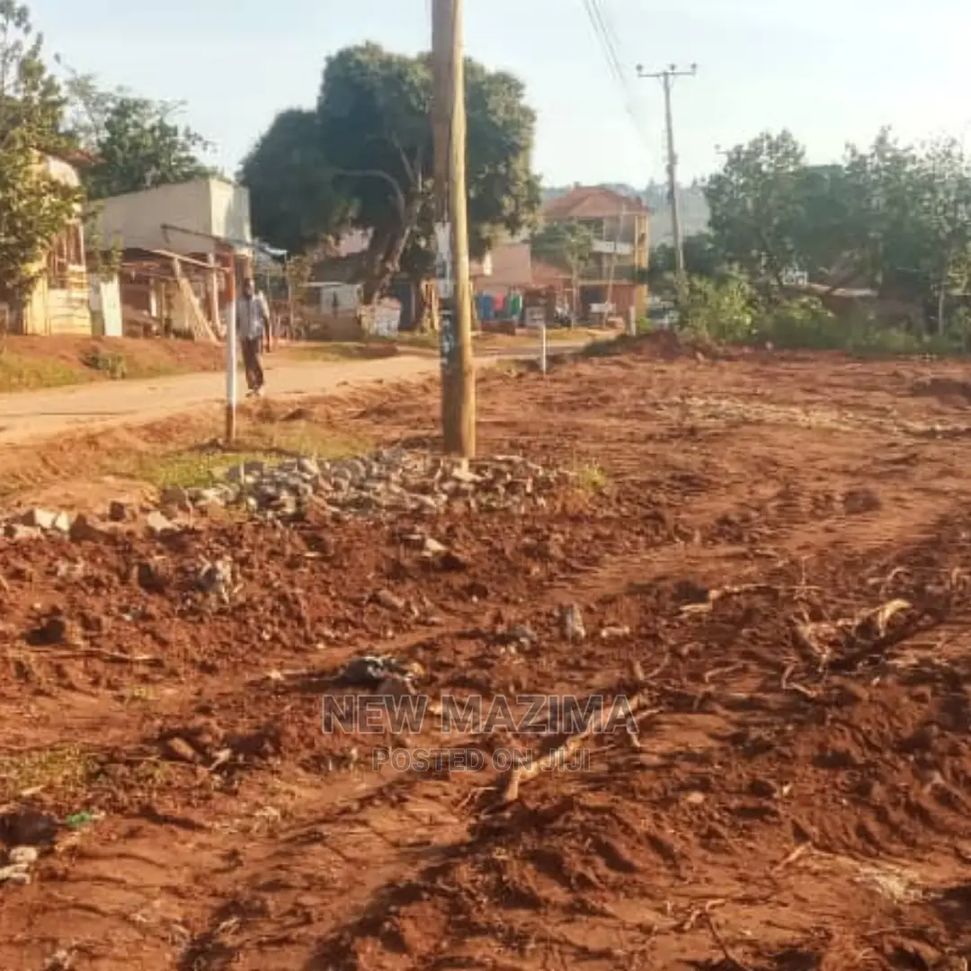 Commercial Plots Measuring Direct From Tarmac Rd on Kitende in Central Division