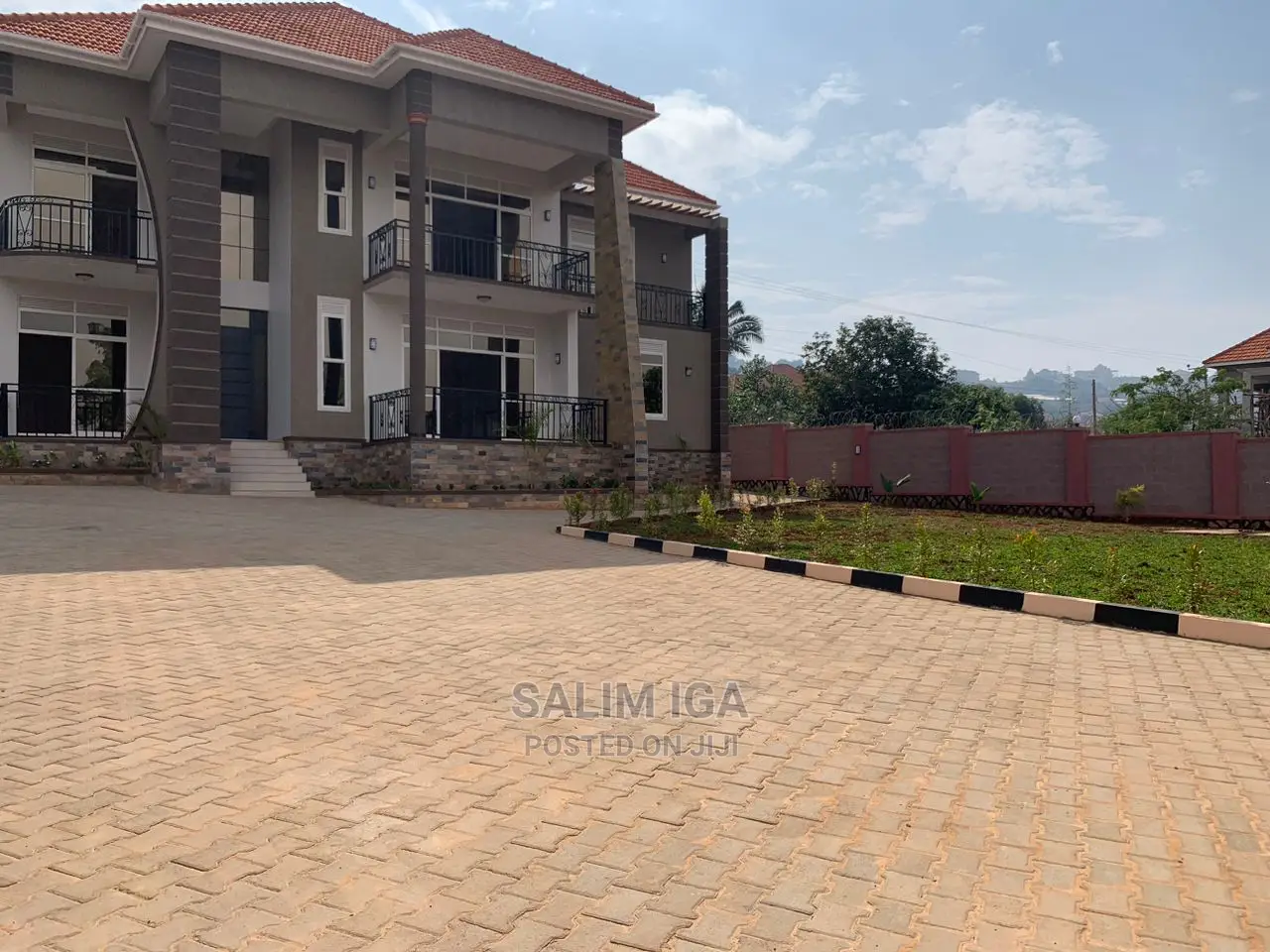 6bdrm Duplex in Kololo Property, Wakiso / Wakiso for sale in Wakiso / Wakiso
