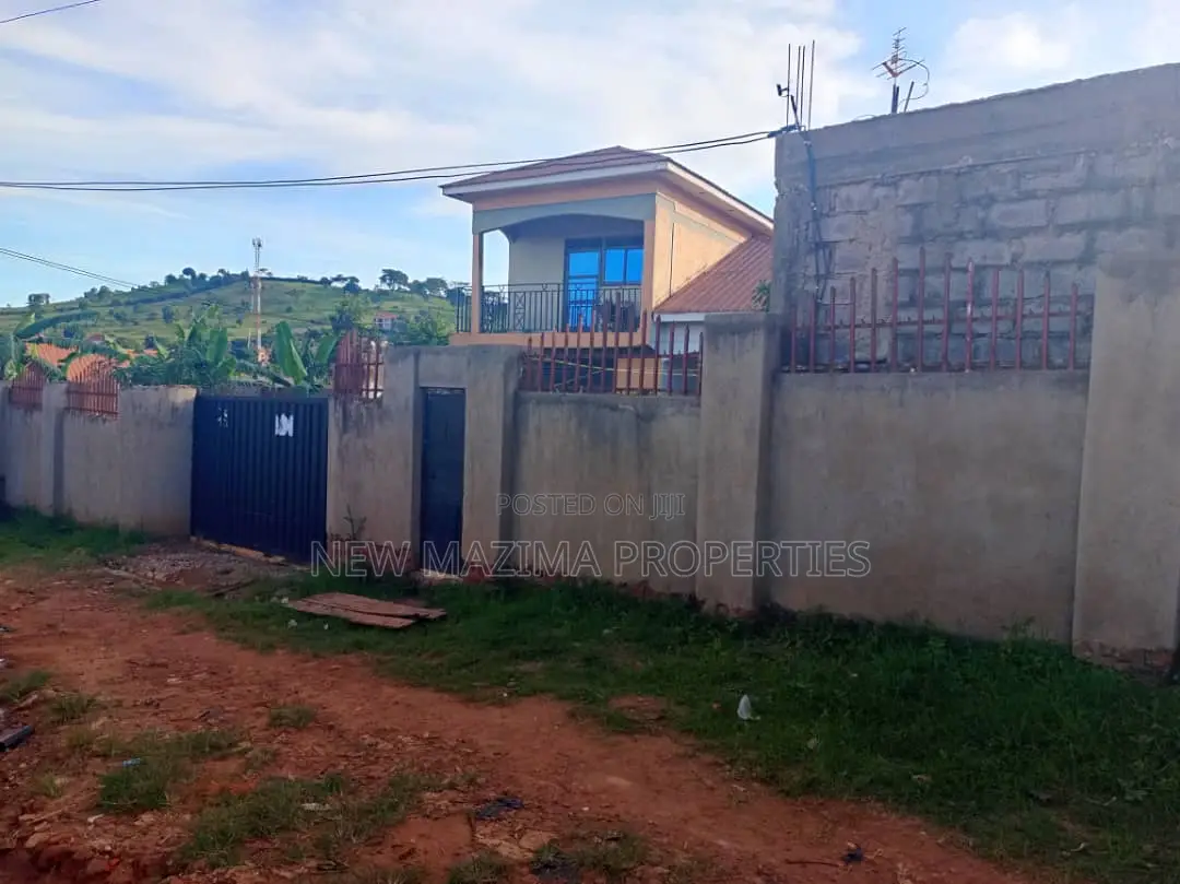 Mini Flat in Nansana Town, Division A for sale in Division A