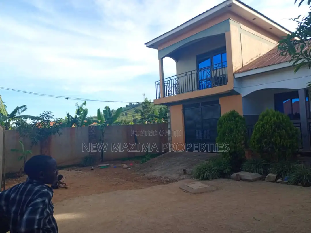 Mini Flat in Nansana Town, Division A for sale in Division A