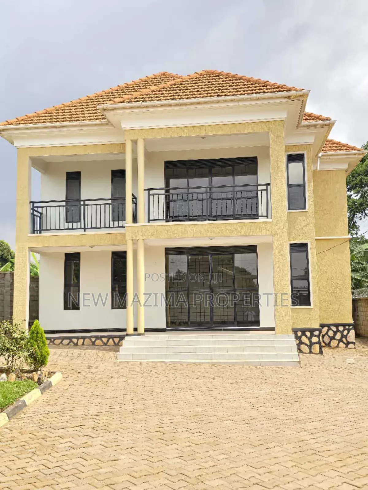 Mini Flat in Kitende Ntebe Rd, Central Division for sale in Central Division