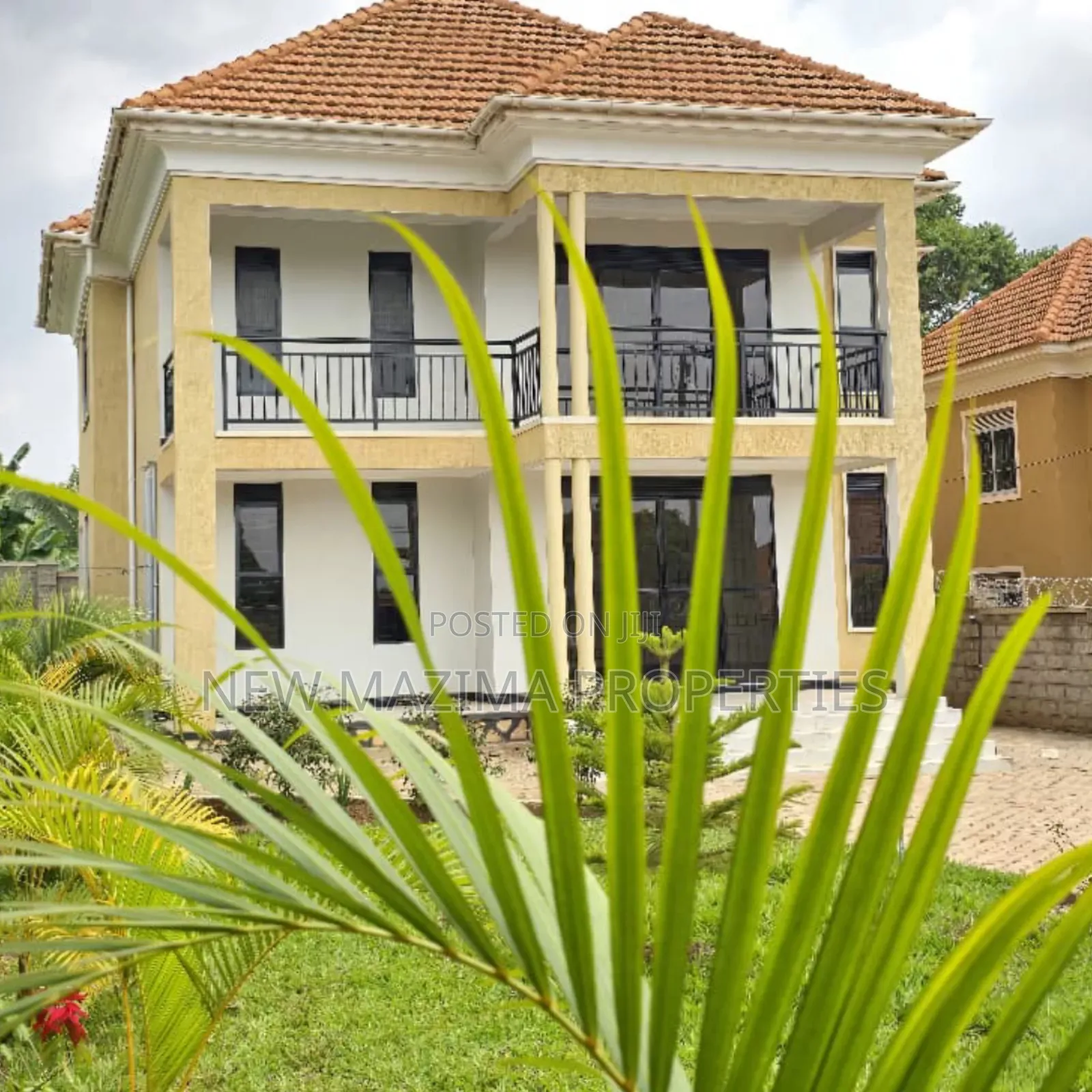 Mini Flat in Kitende Ntebe Rd, Central Division for sale in Central Division