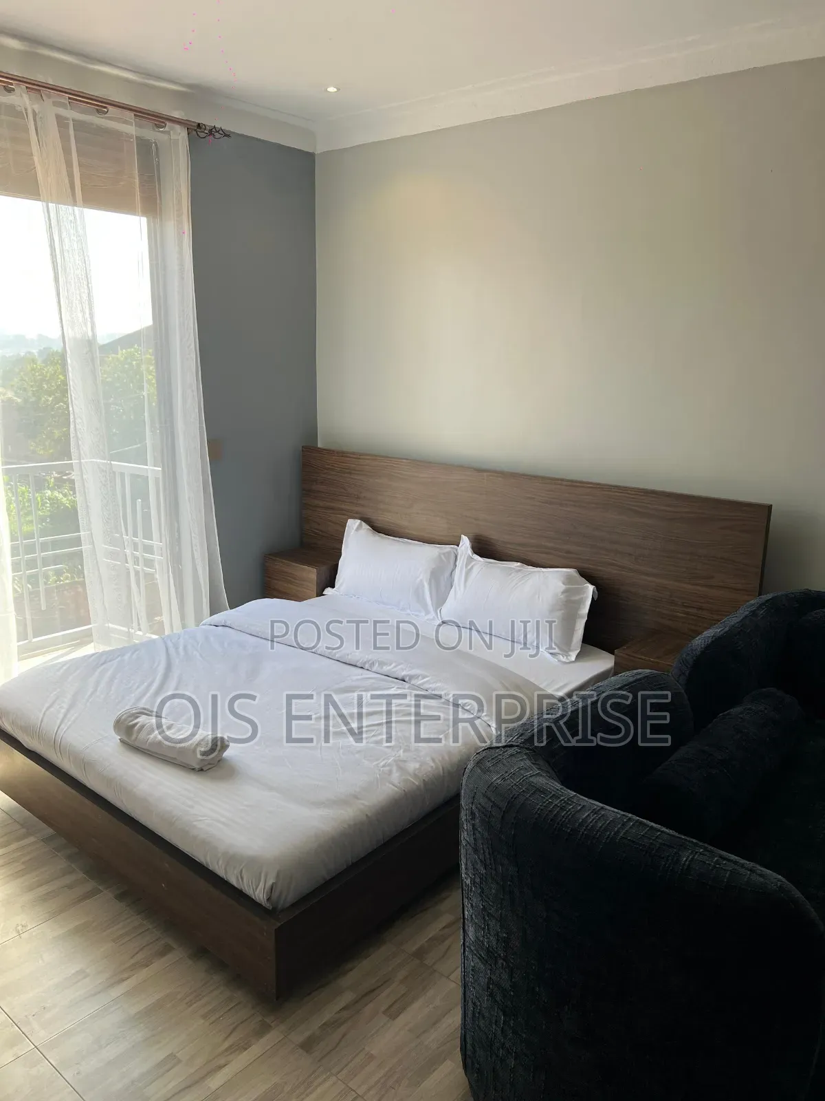 Airbnb Apartment in Kisasi in Central Division