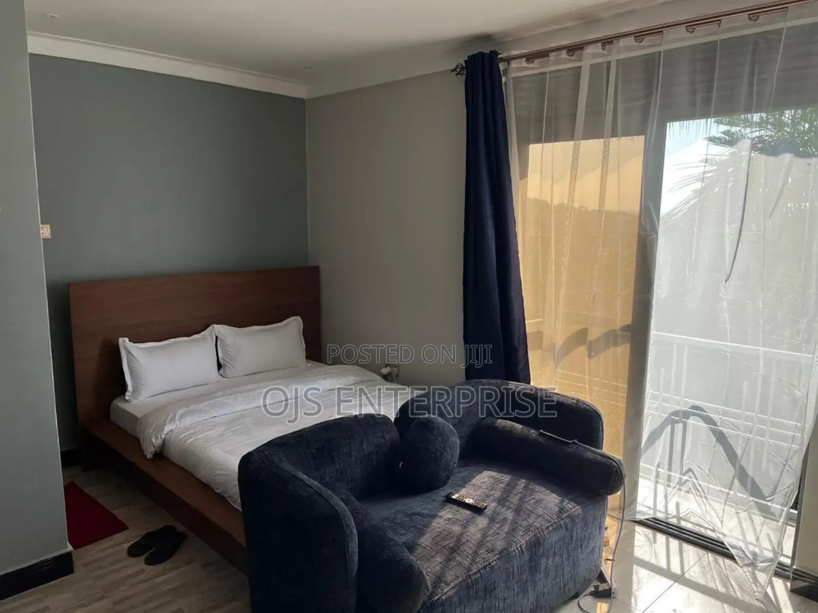 Airbnb Apartment in Kisasi in Central Division