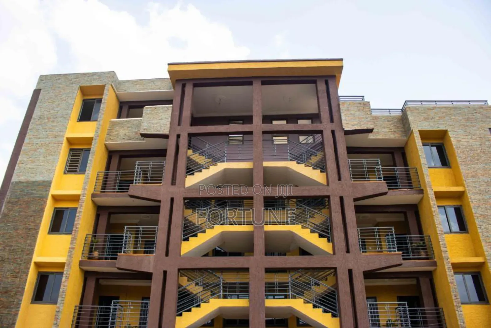 Apartment Per Month in Central Division