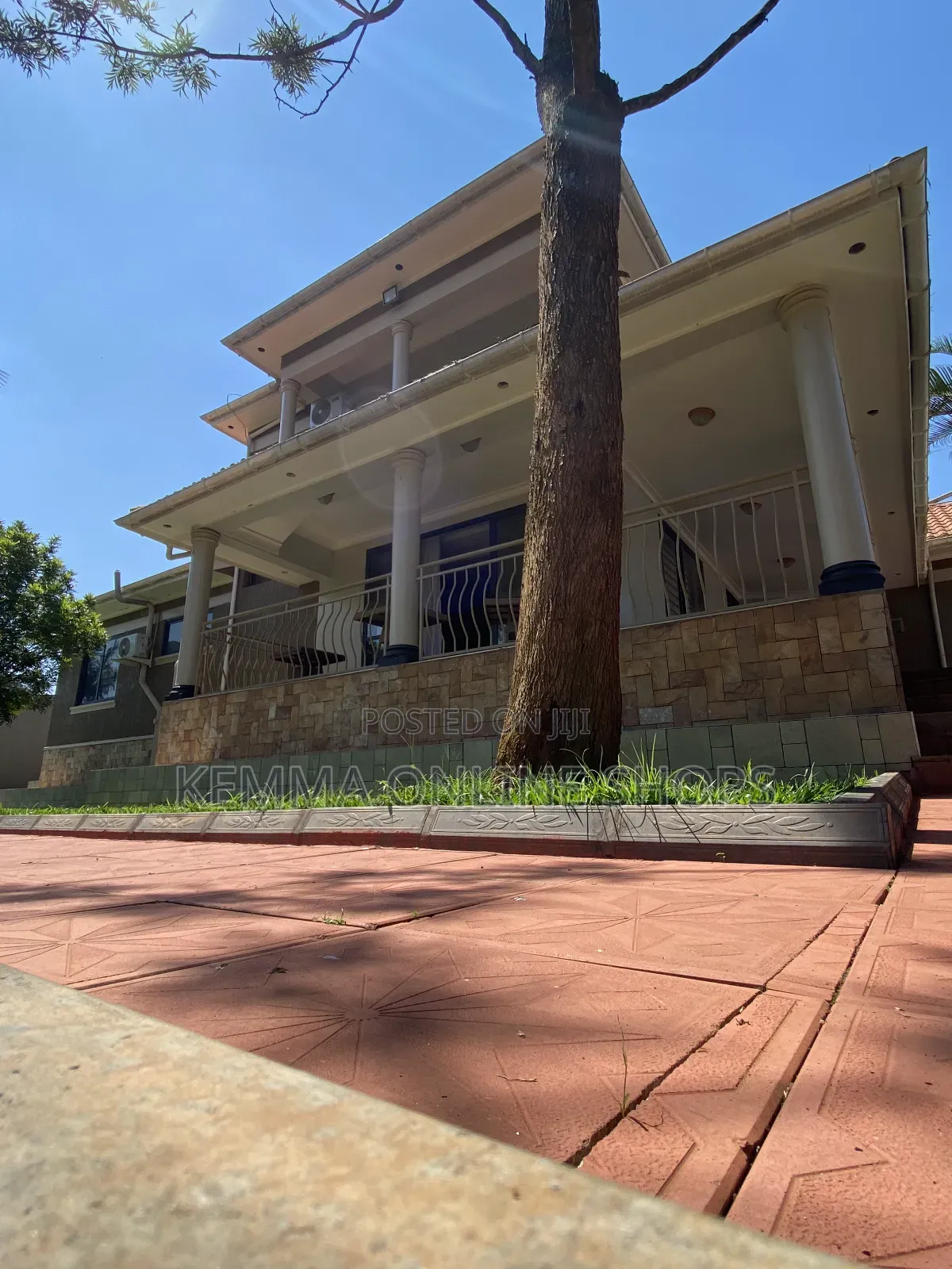 Bed and Breakfast Apartment in Sseguku Katale in Central Division
