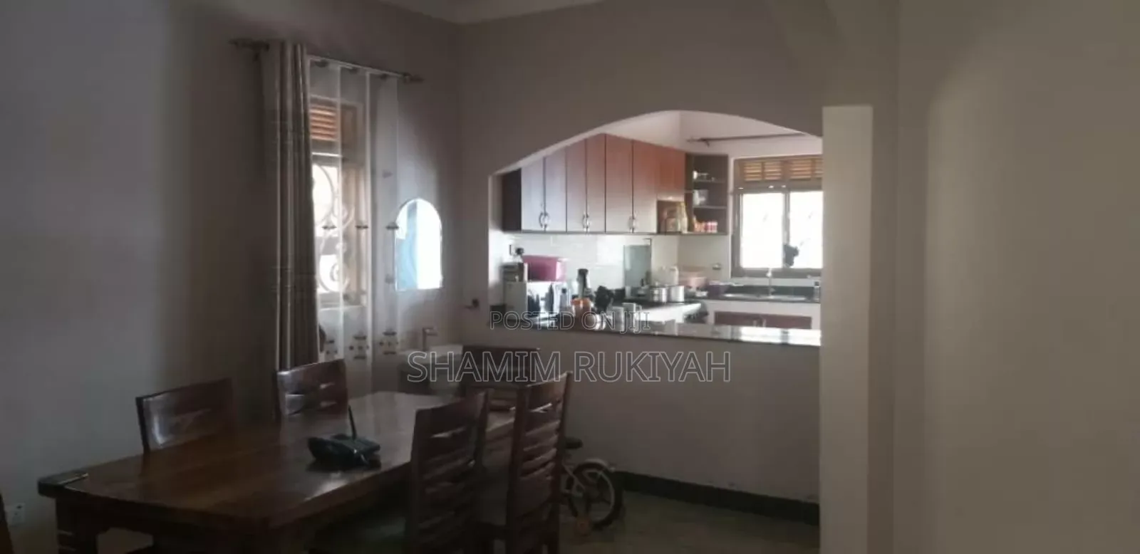 Furnished 4bdrm Bungalow in Royale Estate, Busukuma for sale in Busukuma