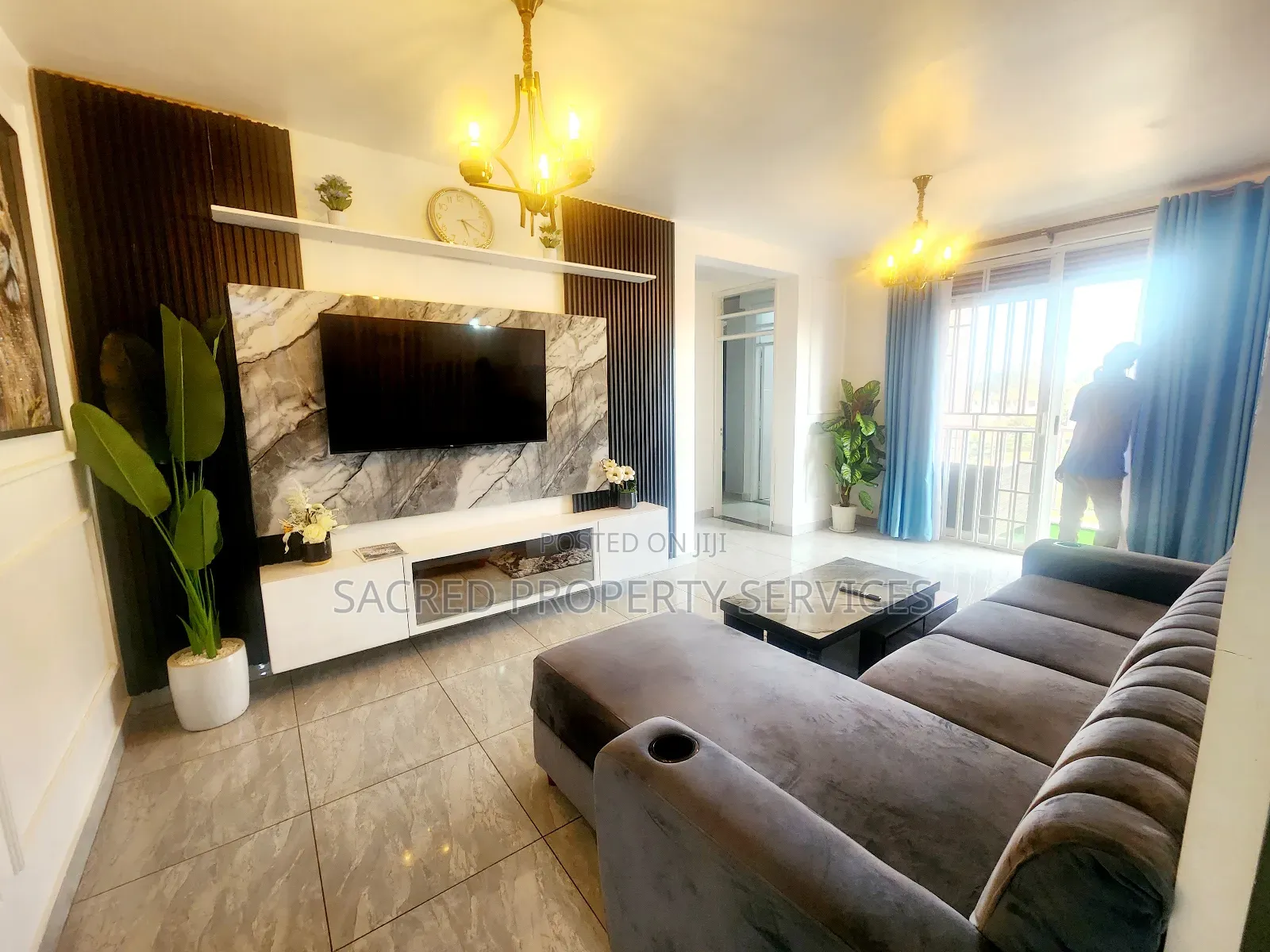 Newly Built Fullyfurnished Apartment in Naalya in Kira
