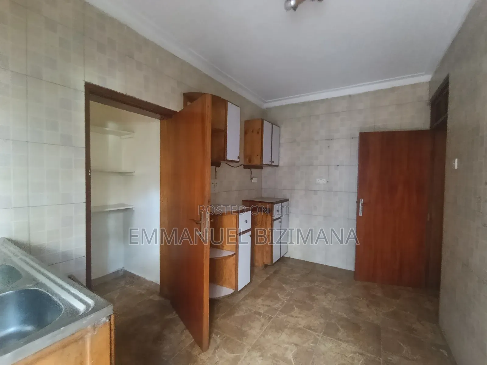 Furnished 2bdrm Block of Flats in Nalya, Central Division for sale in Central Division