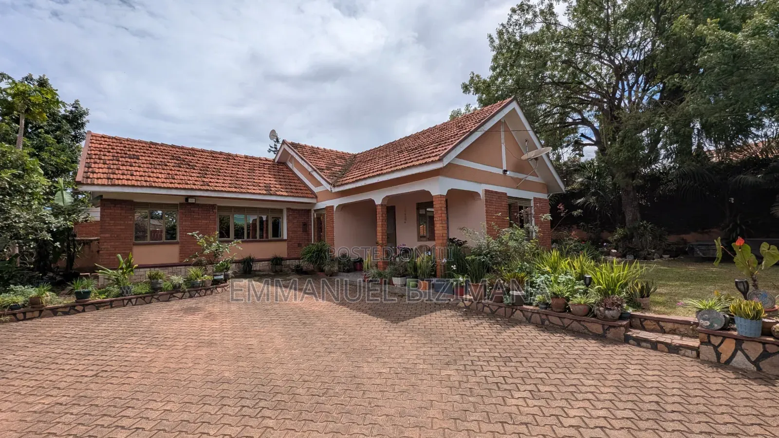 Furnished 3bdrm Bungalow in Ntinda, Central Division for sale in Central Division