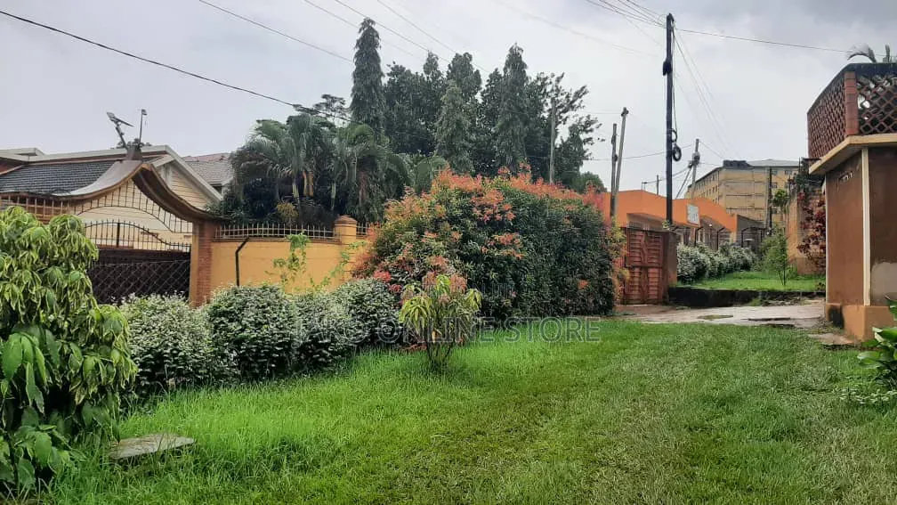Property for Sale in Kansanga (Near Kiu) in Makindye