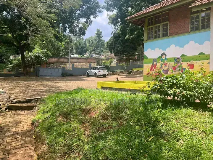 Prime Land for Sale in Kololo 75 Decimals in a Prestigious. in Central Division