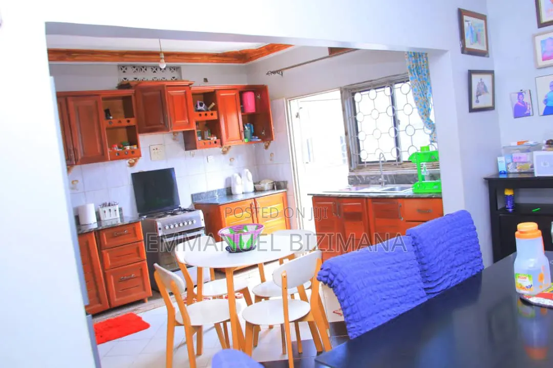 Furnished 4bdrm Bungalow in Kira, Central Division for sale in Central Division