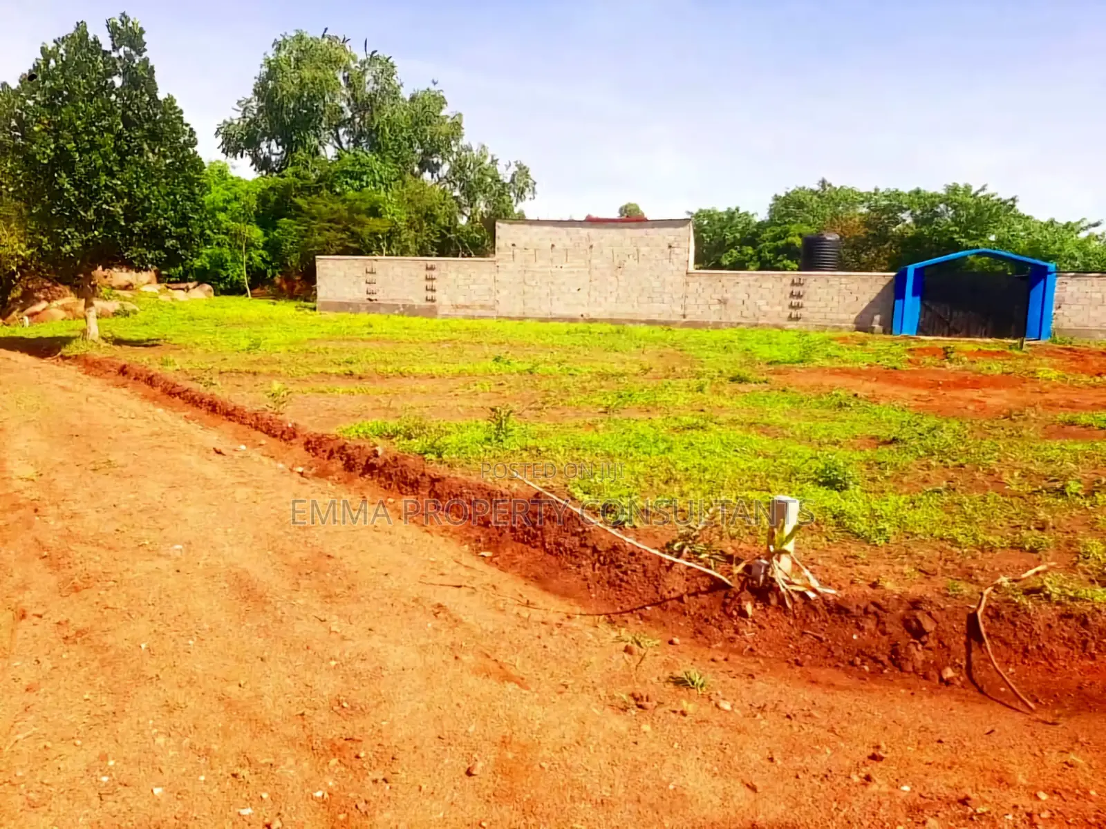 Plots for Sale With Ready Titles Busiika Vumba in Central Division