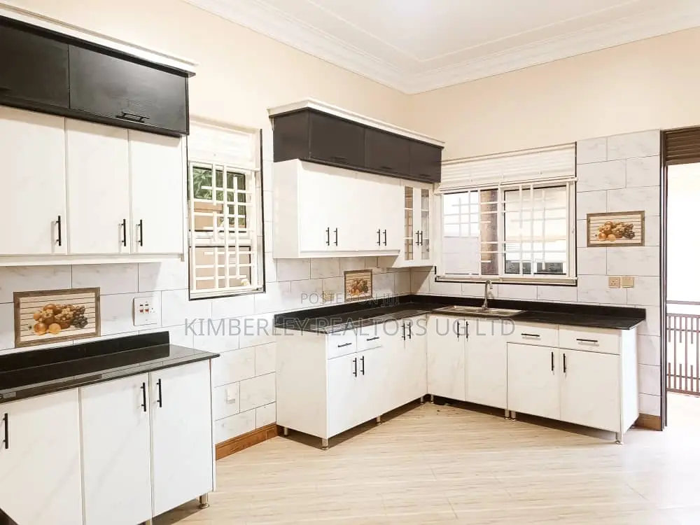 4bdrm House in Goma for sale in Goma