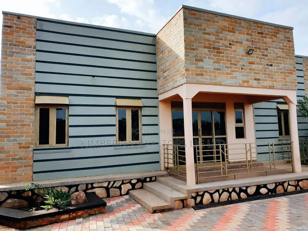 3bdrm House in Mukono TC for sale in Mukono TC