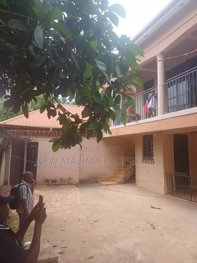 5bdrm Block of Flats in Seguku, Central Division for sale in Central Division