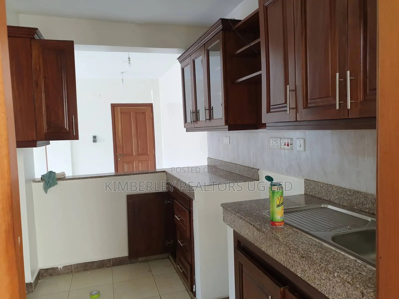 6bdrm Block of Flats in Mukono TC for sale in Mukono TC