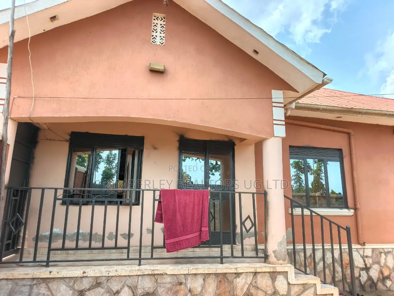 3bdrm Duplex in Seeta-Namuganga for sale in Seeta-Namuganga