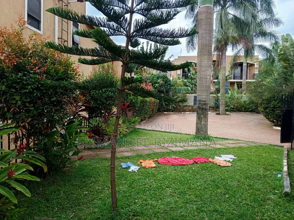 Furnished 6bdrm House in Kireka, Central Division for sale in Central Division