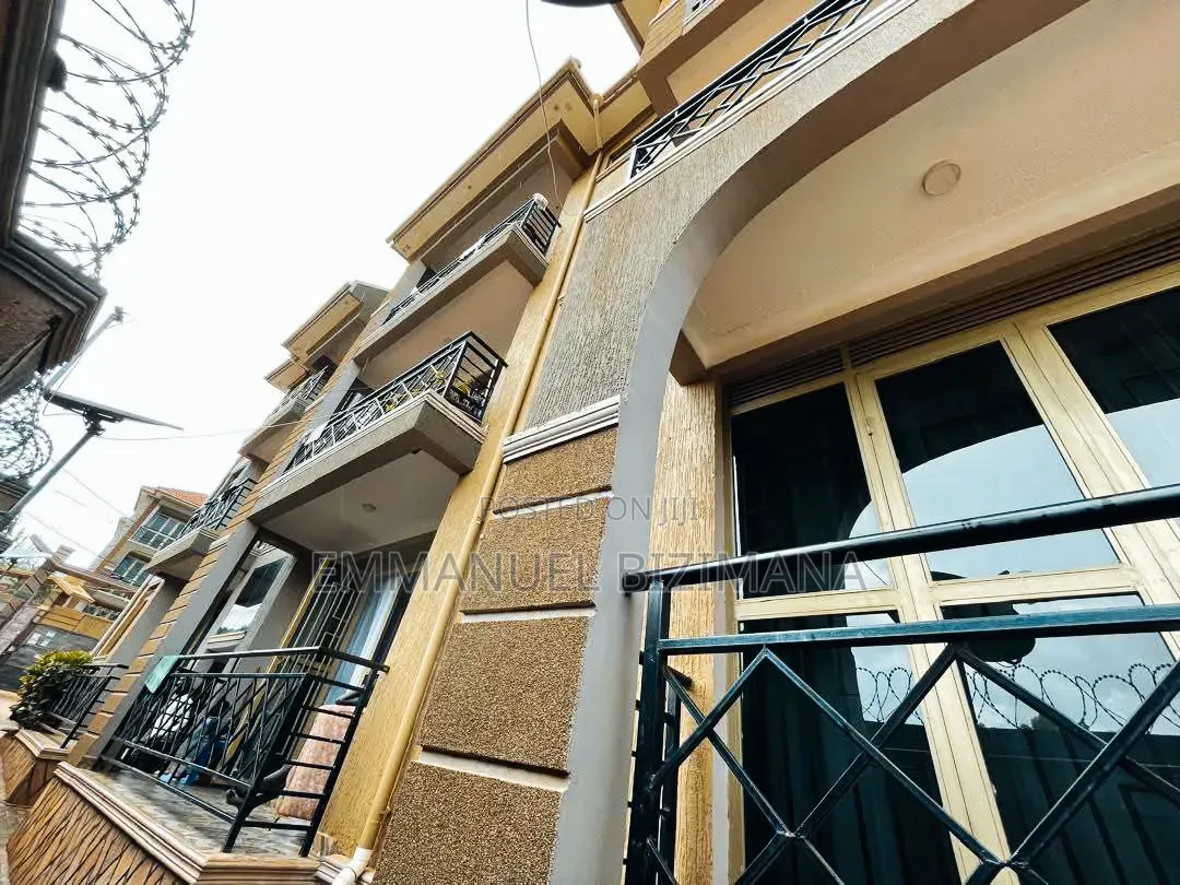 Furnished 2bdrm Block of Flats in Kyaliwajjala, Central Division in Central Division