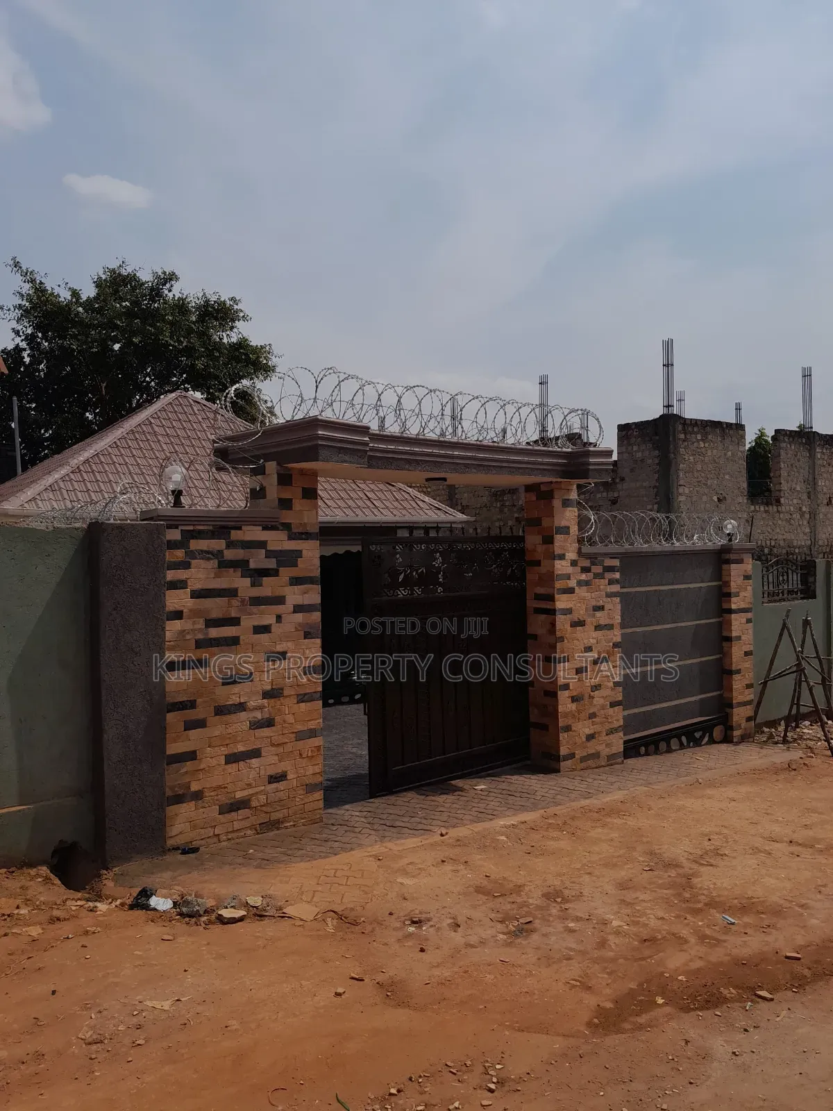 Furnished 3bdrm House in Nansana Estate, Nabweru for sale in Nabweru