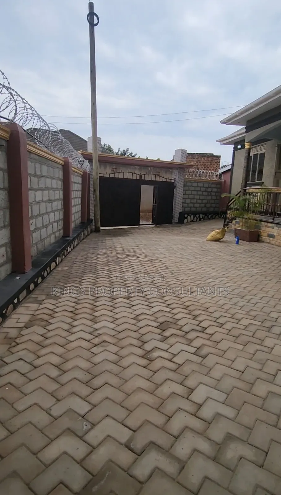 Furnished Studio Apartment in Kayunga Estate, Wakiso / Wakiso for sale in Wakiso / Wakiso