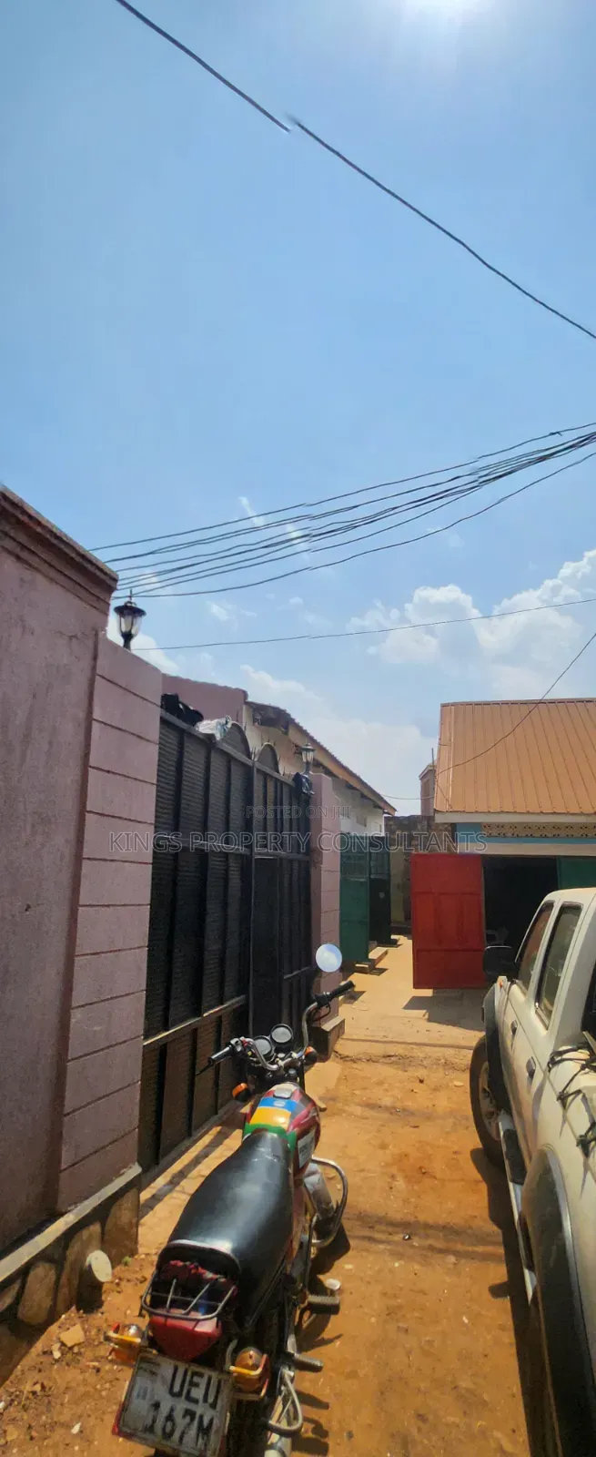 Furnished 6bdrm Room & Parlour in Katooke Estate, Wakiso / Wakiso in Wakiso / Wakiso