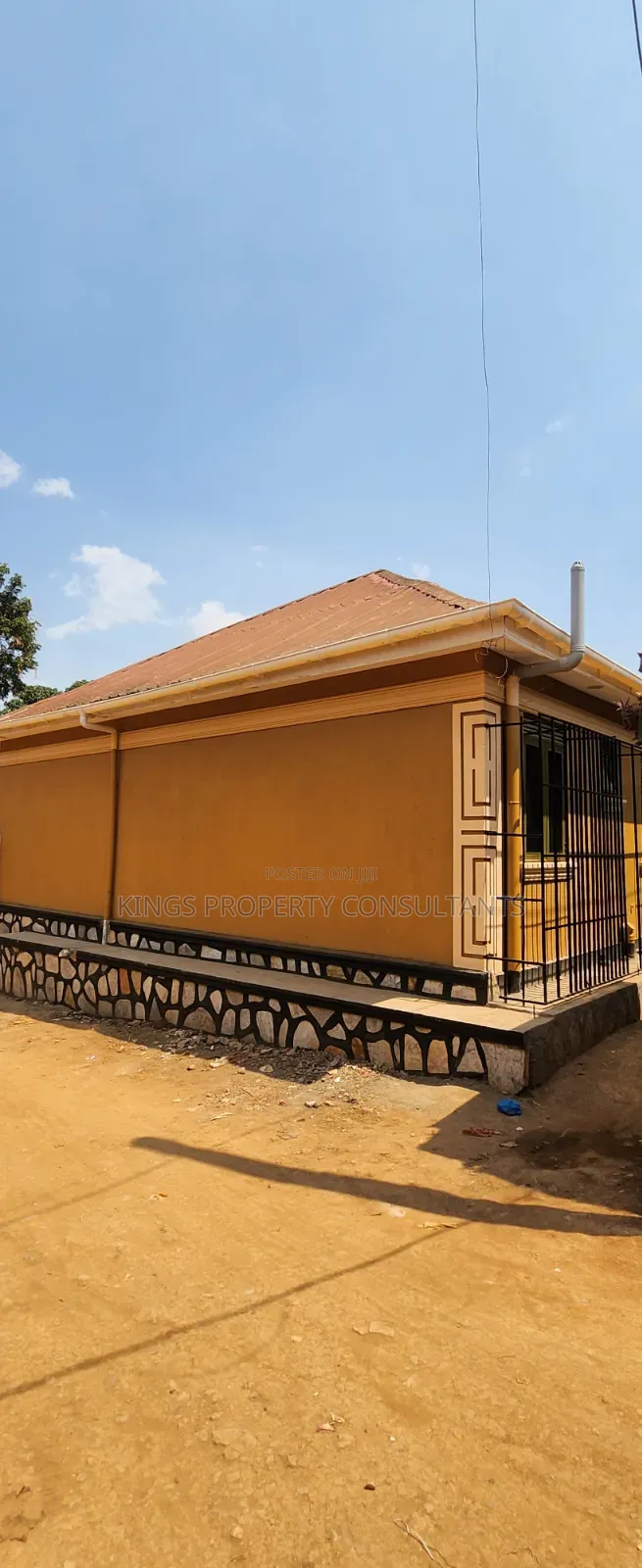 Furnished 4bdrm Penthouse in Katooke Estate, Wakiso / Wakiso for sale in Wakiso / Wakiso