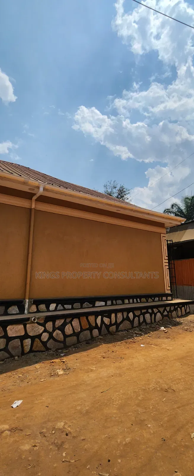 Furnished 4bdrm Penthouse in Katooke Estate, Wakiso / Wakiso for sale in Wakiso / Wakiso