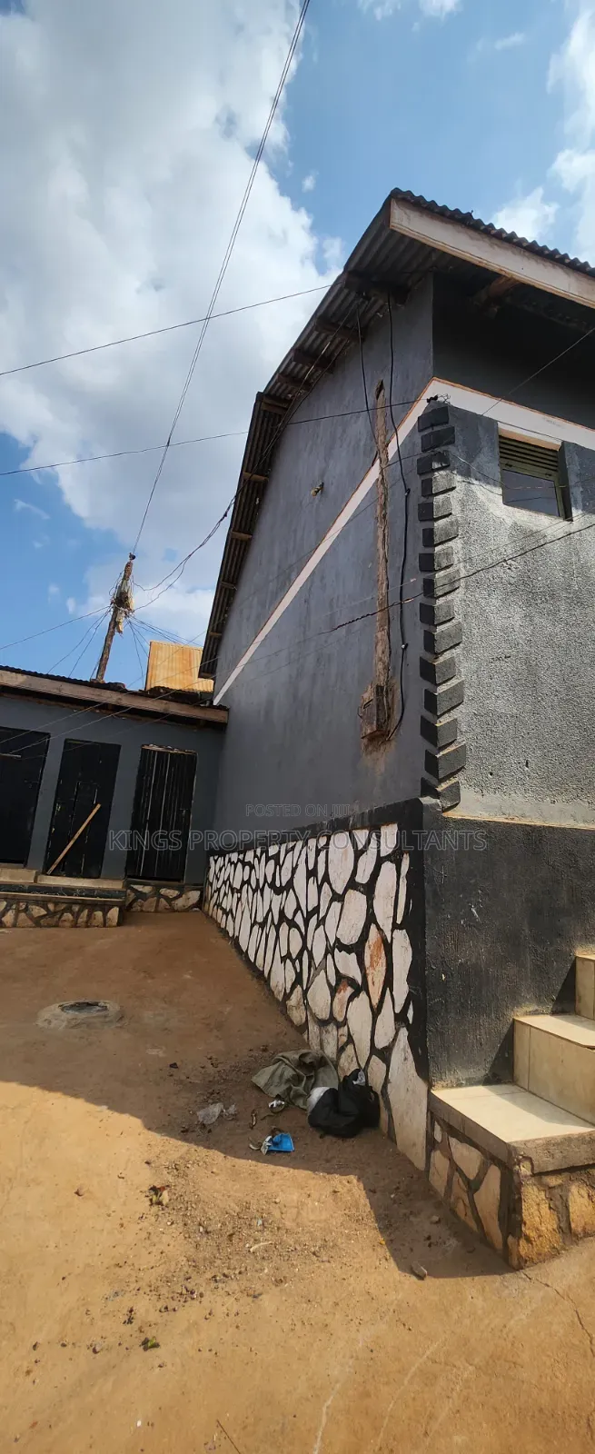 Furnished 3bdrm Penthouse in Kabulengwa Estate, Nabweru for sale in Nabweru