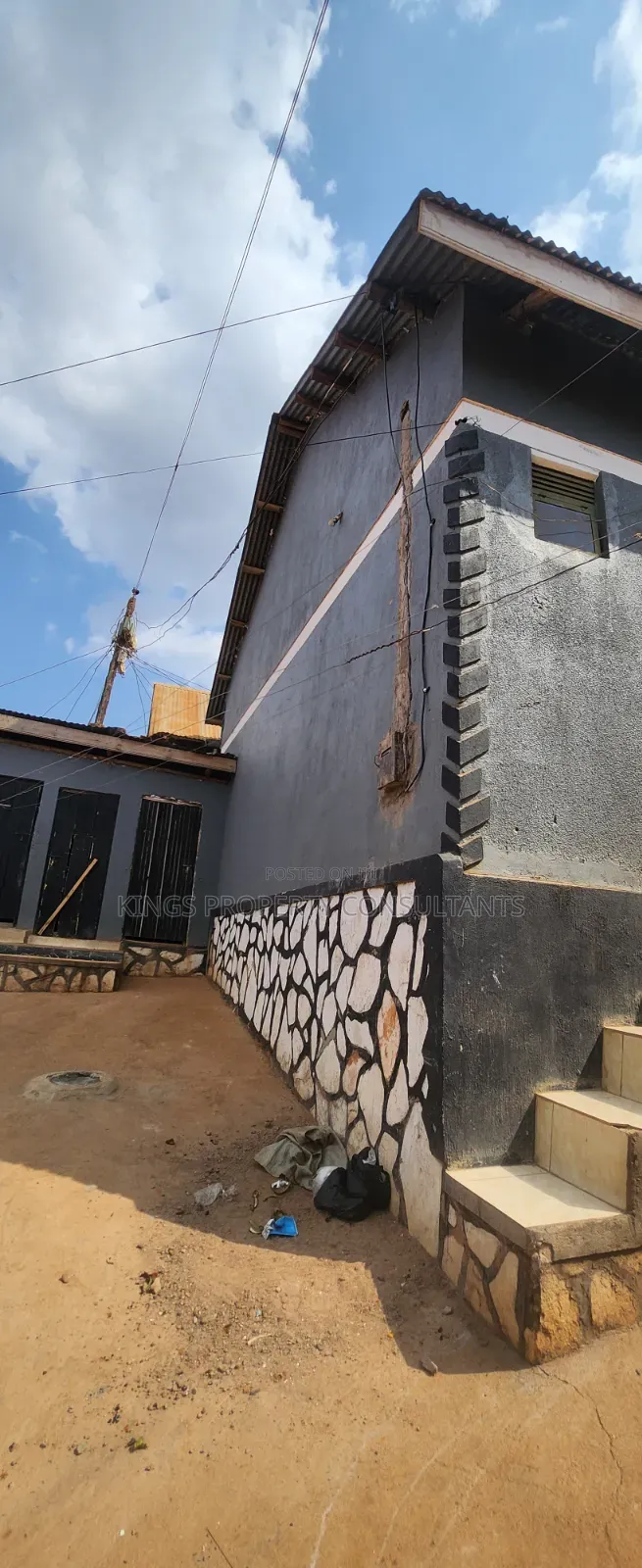 Furnished 3bdrm Penthouse in Kabulengwa Estate, Nabweru for sale in Nabweru
