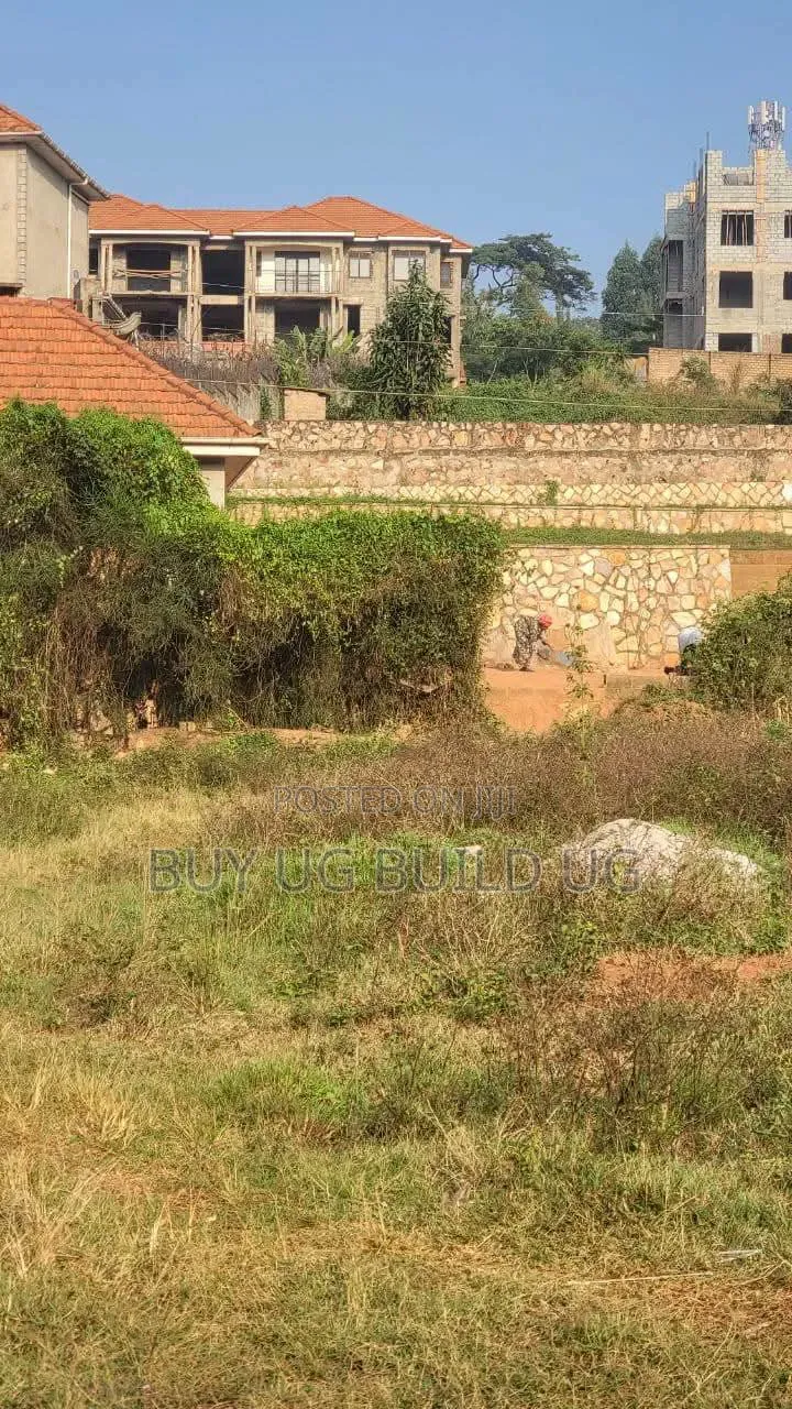 Quick Sale 100ft By100ft for Sale in Seguku Katale Entebe Road at 145m in Central Division