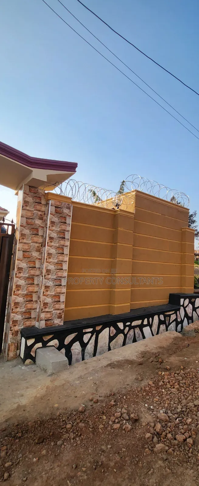 Furnished 4bdrm House in Nansana Estate, Nabweru for sale in Nabweru