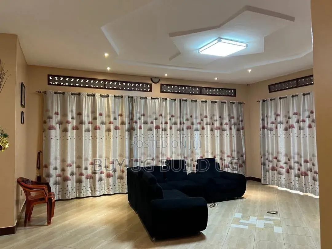 5bdrm Bungalow in Mukono Nsambye for sale in Mukono TC