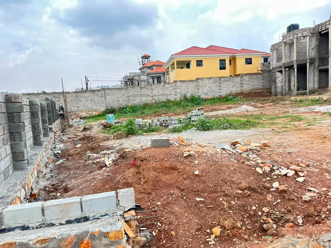 Kira Shimon Estate in Central Division