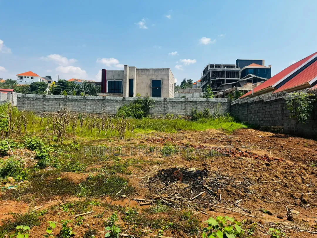 Kira Shimon Estate in Central Division
