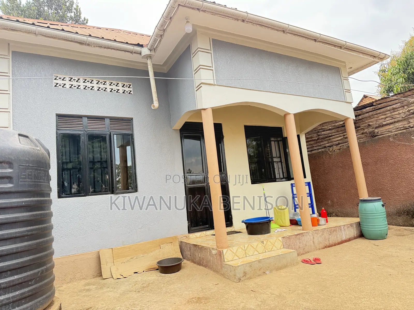 Furnished 2bdrm House in Buddo, Wakiso / Wakiso for sale in Wakiso / Wakiso