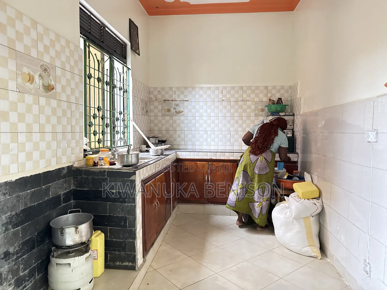 Furnished 3bdrm Apartment in Buddo, Central Division for sale in Central Division