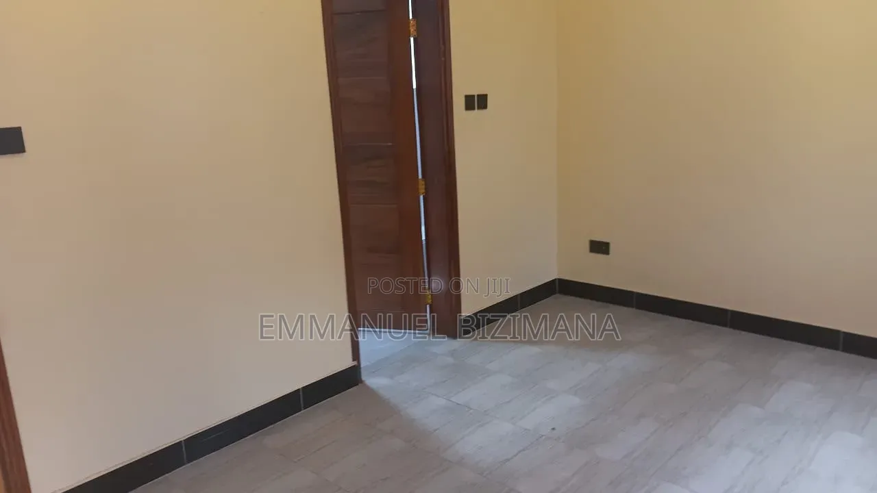 Furnished 4bdrm Bungalow in Bwebajja, Central Division for sale in Central Division