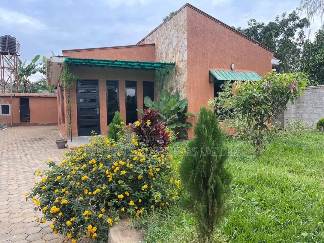 3bdrm House in Mukono TC for sale in Mukono TC