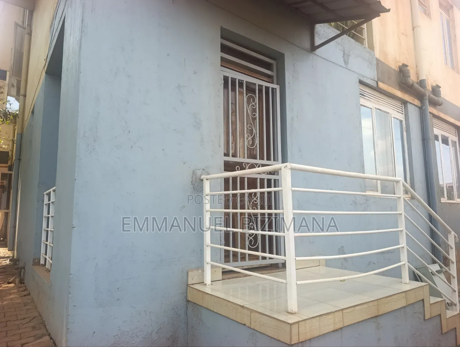 Furnished 1bdrm Condo in Kira, Central Division for sale in Central Division