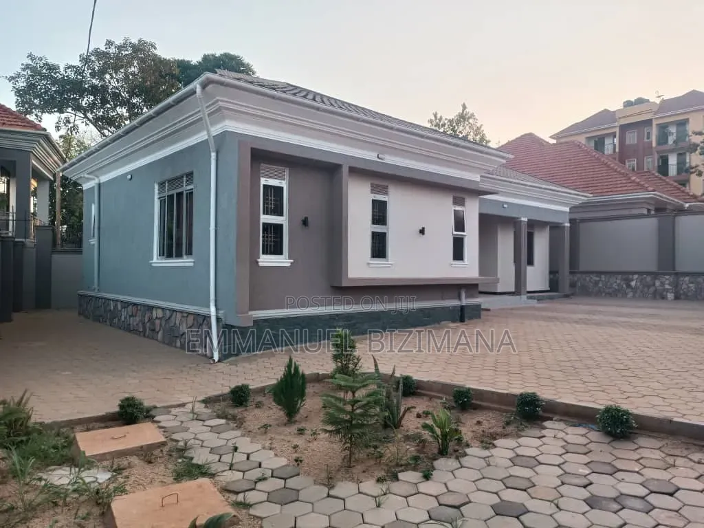 Furnished 4bdrm Bungalow in Kira, Central Division for sale in Central Division