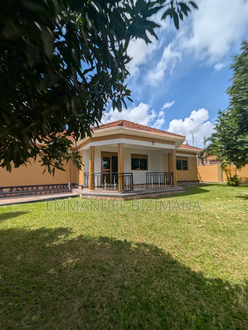 Furnished 3bdrm Bungalow in Kira, Central Division for sale in Central Division
