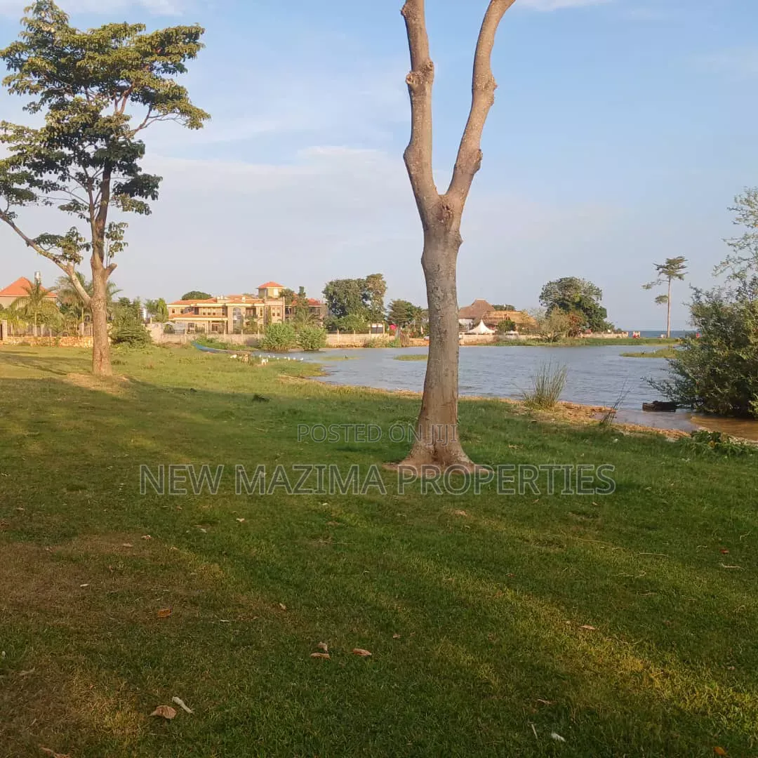 Verynew Estate With Plots Measuring Direct From the Lake Onforcedsale in Central Division