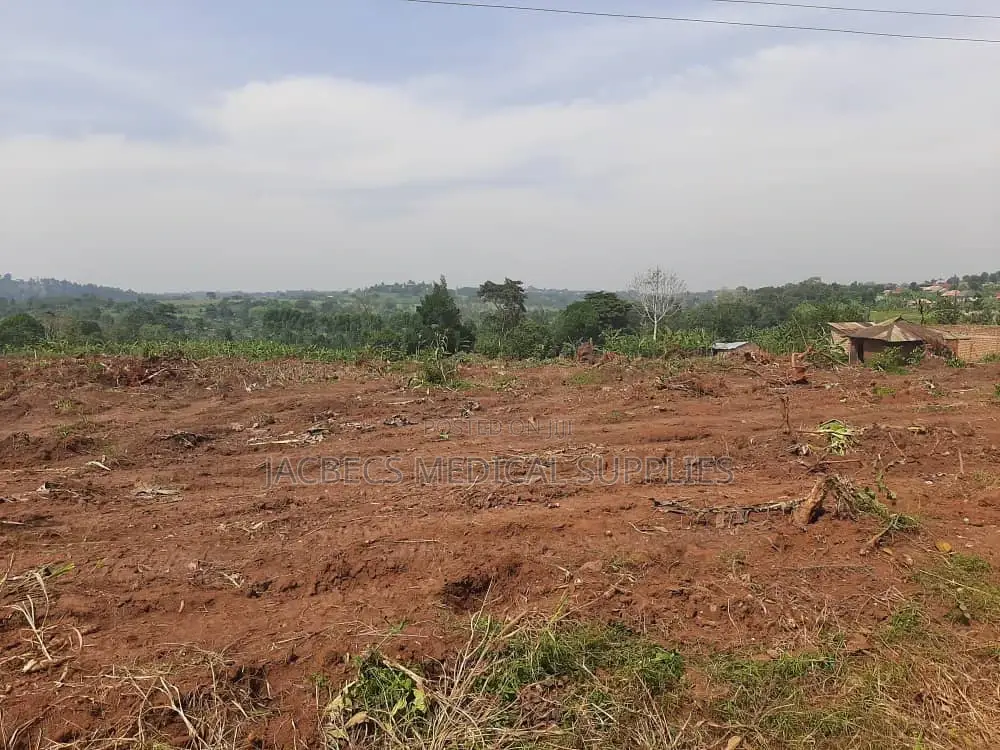 Plot for Sell in Matuga Kavule With Already Tittle in Central Division
