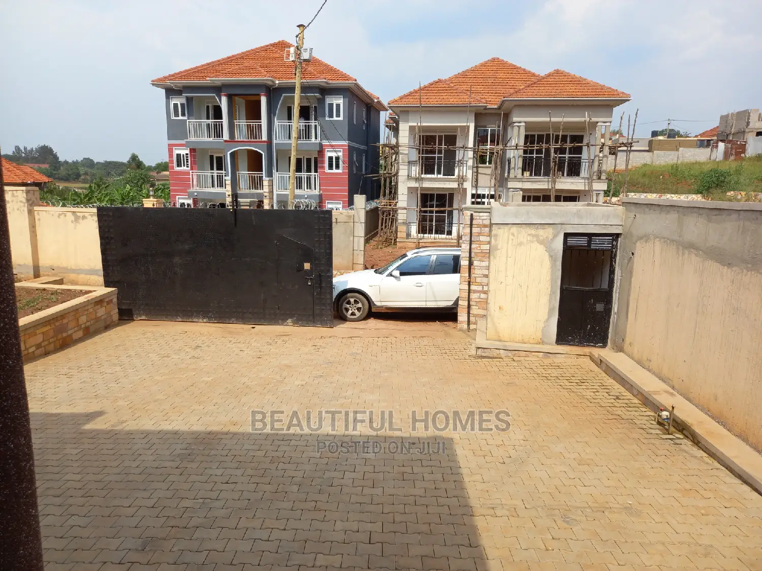 Furnished 2bdrm Apartment in Kira Tarmack, Central Division for Sale in Central Division