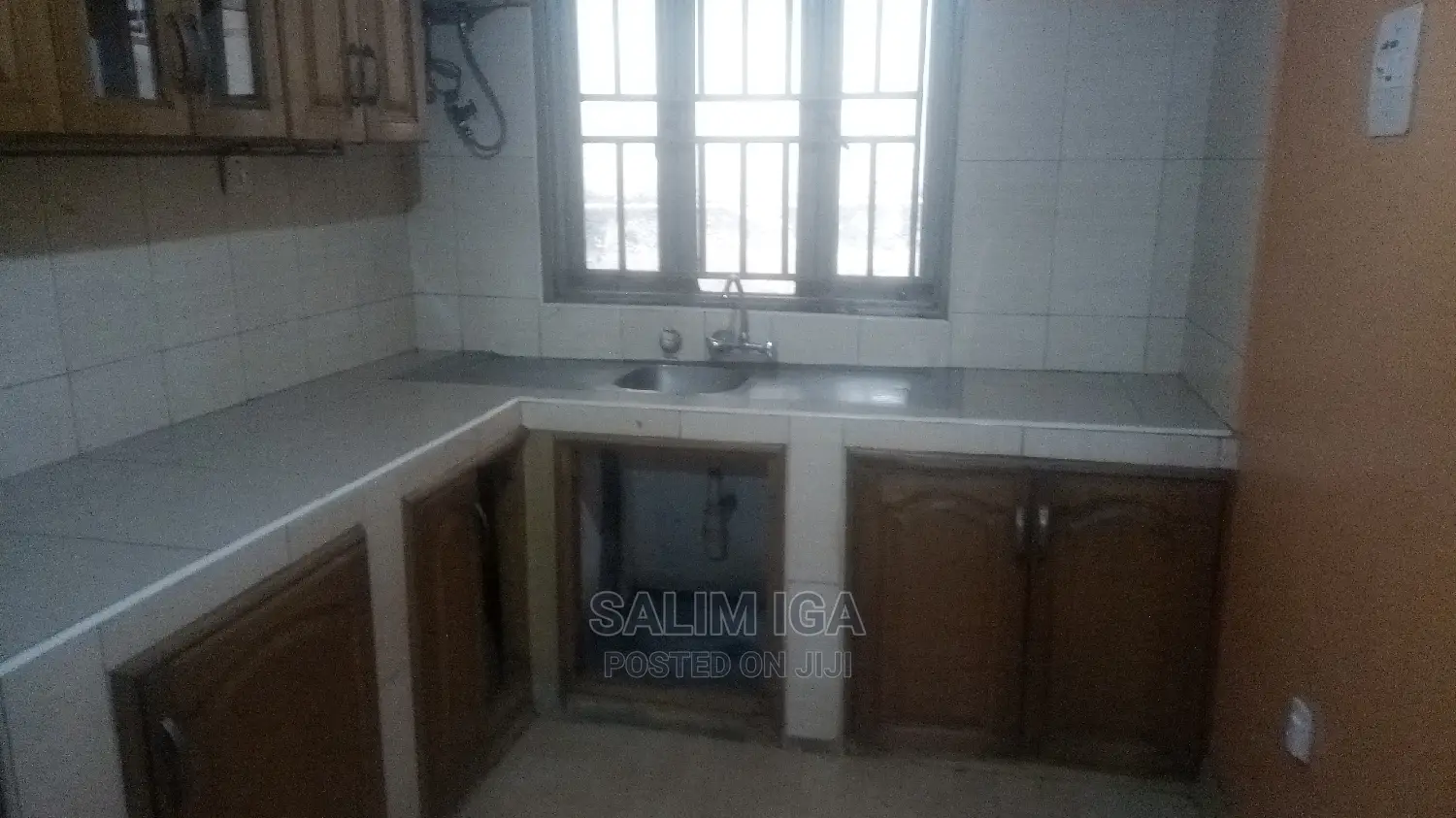 3bdrm Bungalow in Kololo Property, Central Division for Rent in Central Division