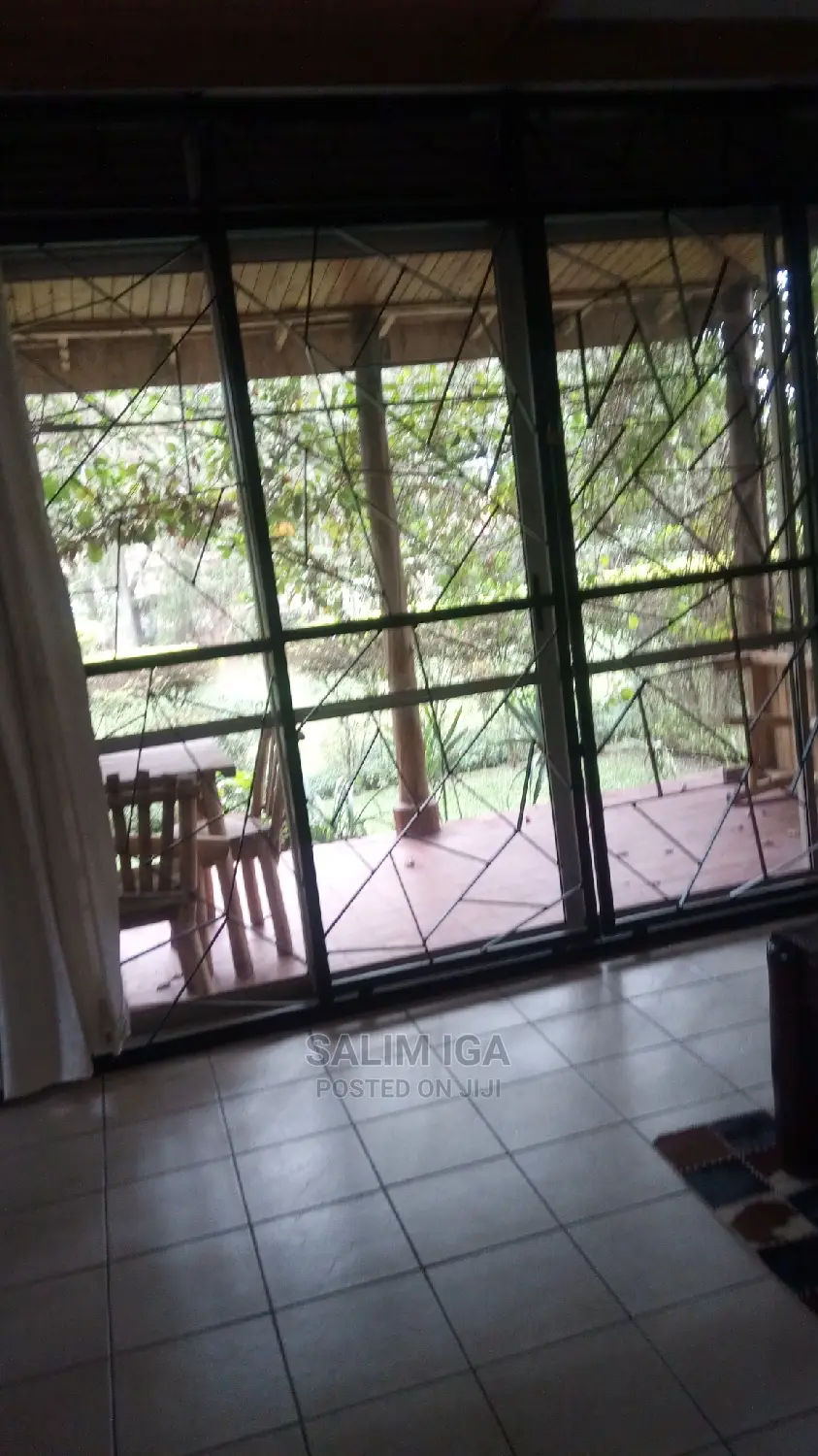 Furnished 2bdrm Block of Flats in Kololo Property, Central Division in Central Division