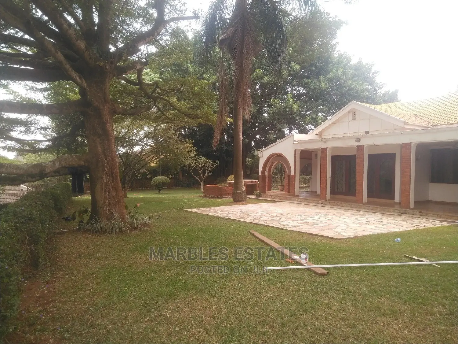 10bdrm Bungalow in Naguru, Central Division for Rent in Central Division